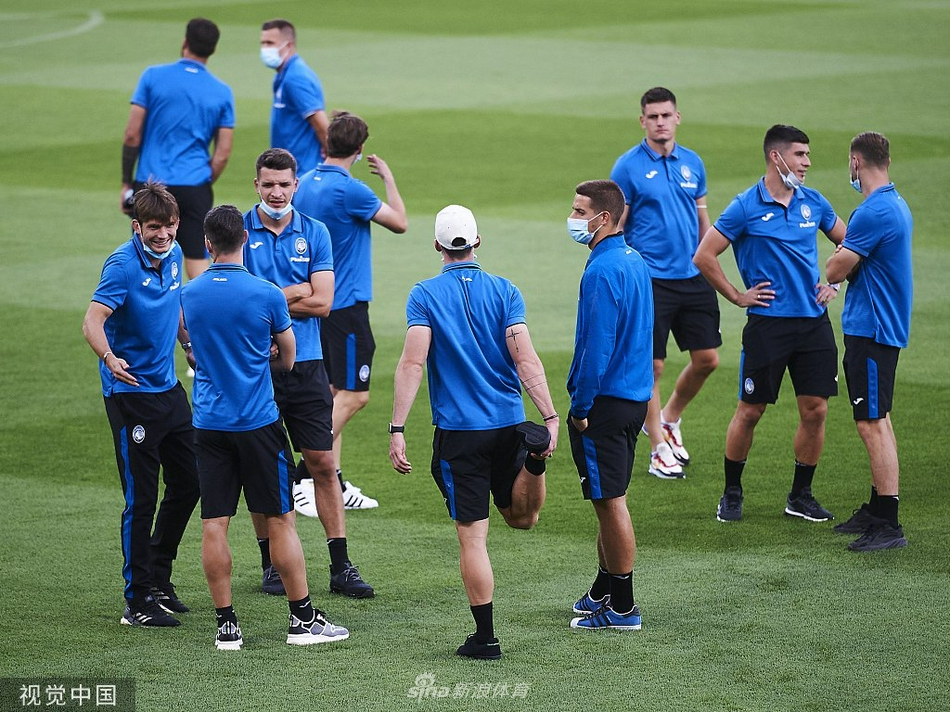 集结日亚特兰大备战亚冠，内部沟通细节曝光，质疑声仍在，细节决定成败(亚冠积分榜最新排名2025)